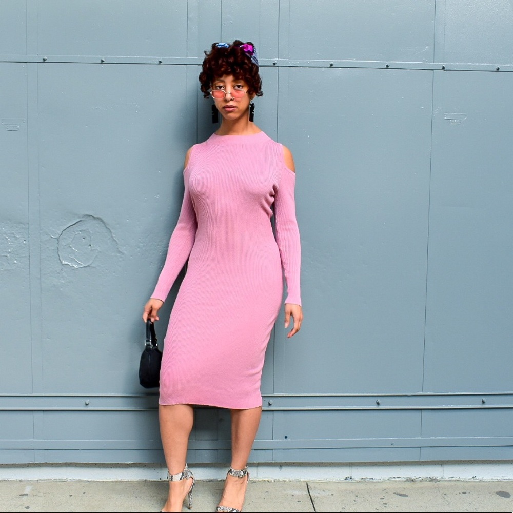 Almost Famous midi dress with cutout sleeves sz XL
